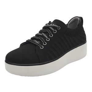 Traq by Alegria Black Knit Platform Sneakers with White Sole